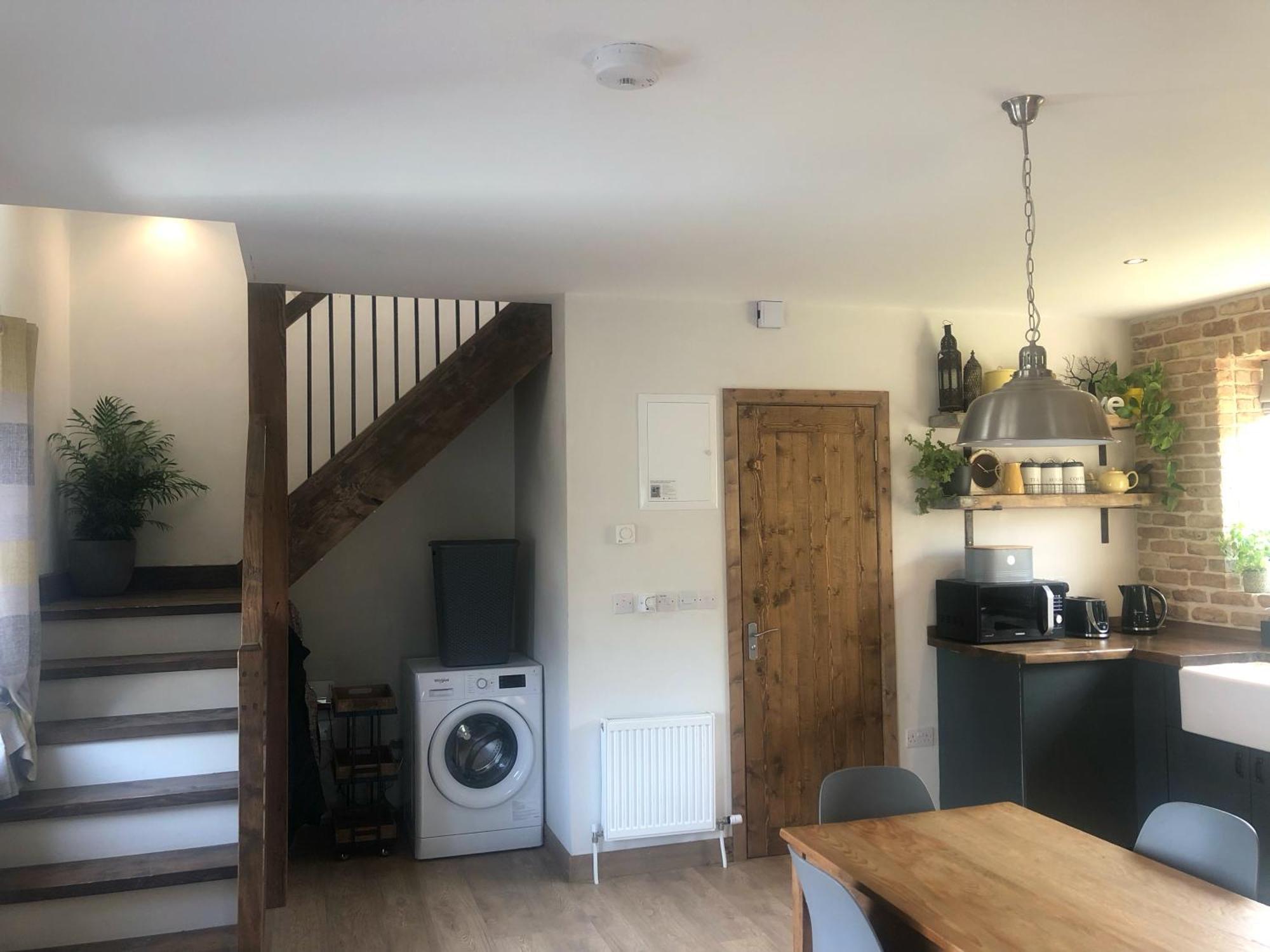 Sandyhill Guest House - Уестпорт Екстериор снимка