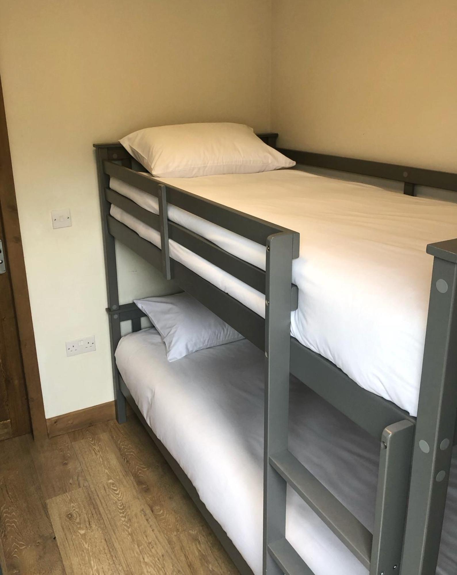 Sandyhill Guest House - Уестпорт Екстериор снимка